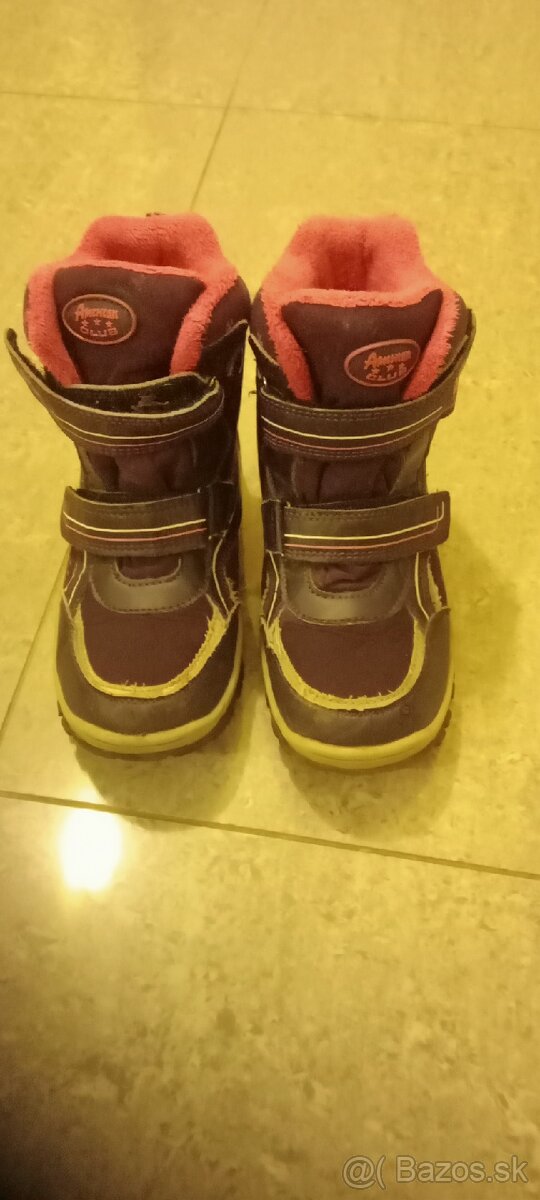 Zimne dievcenske topanky