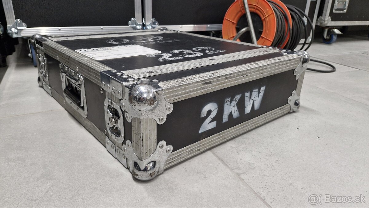 Rack case 4U
