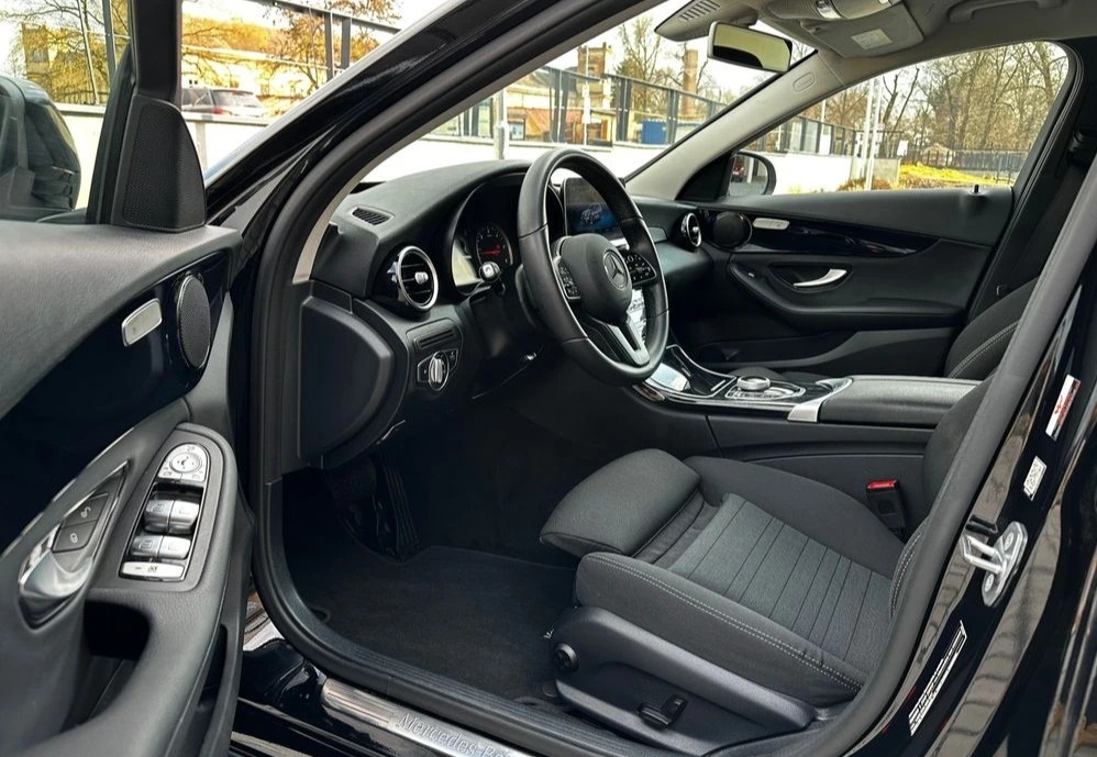 Mercedes-Benz C220d 4Matic