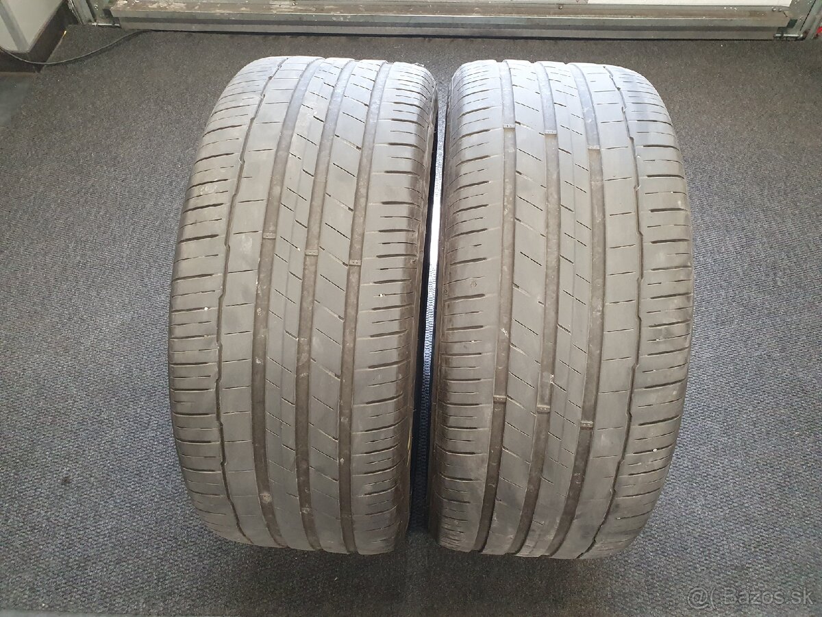 285/45R21 hankook ventus S1 EVO 3 AO