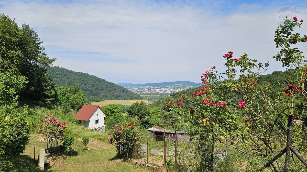 Pozemok v záhradkárskej osade Poniklec, na predaj.