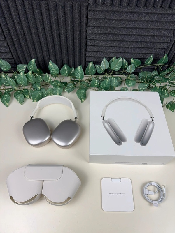 AirpodsMax