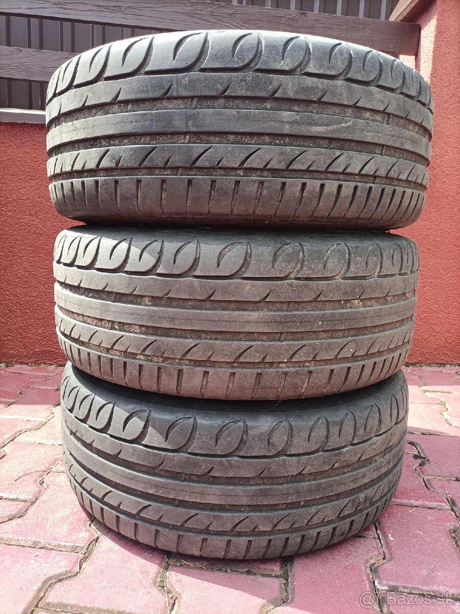 Letné 225/40r18 2ks + 1 ks GRÁTIS