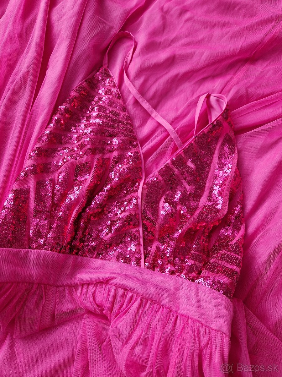 Spoločenské šaty dlhé