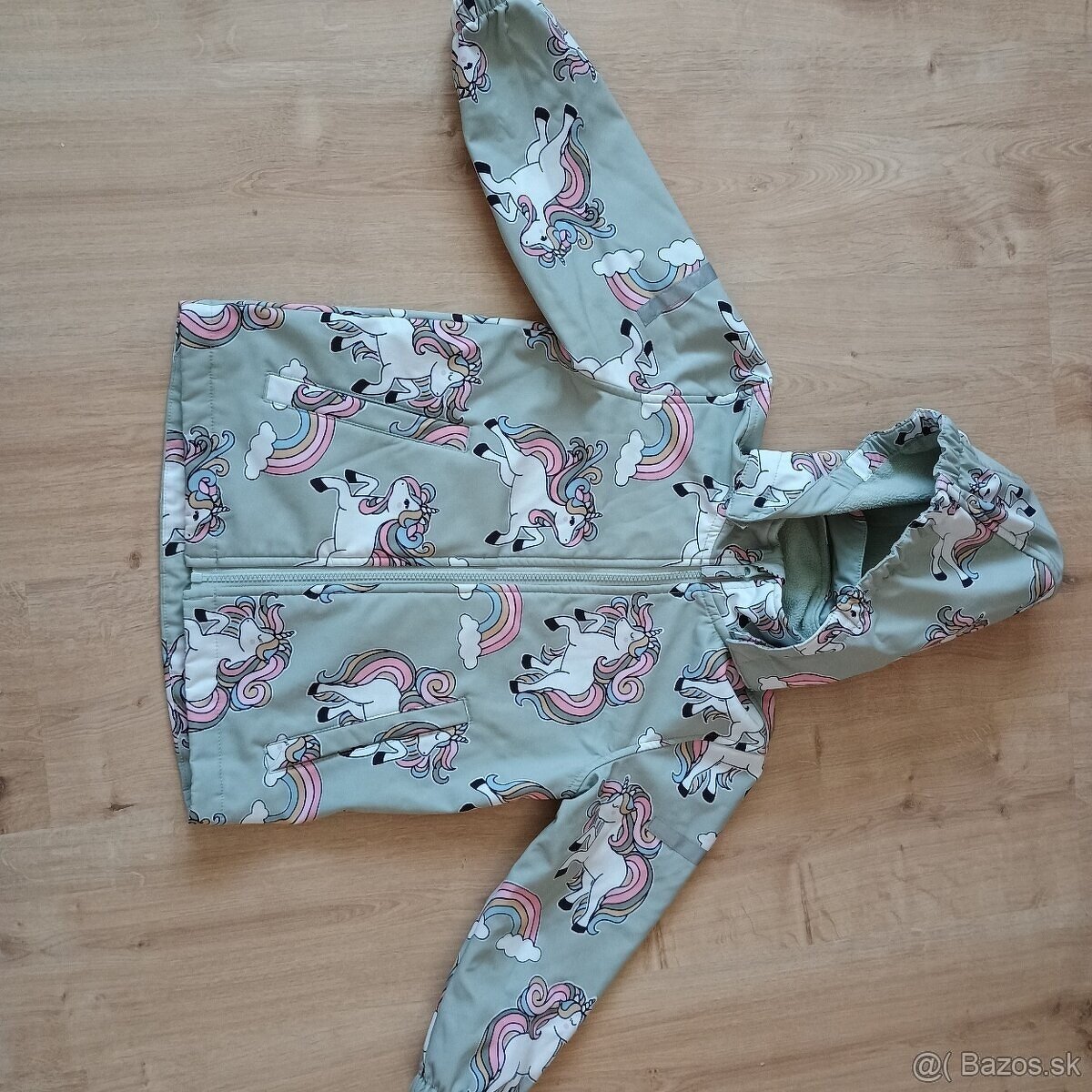 Cena s poštovným, bunda Lindex softshellová