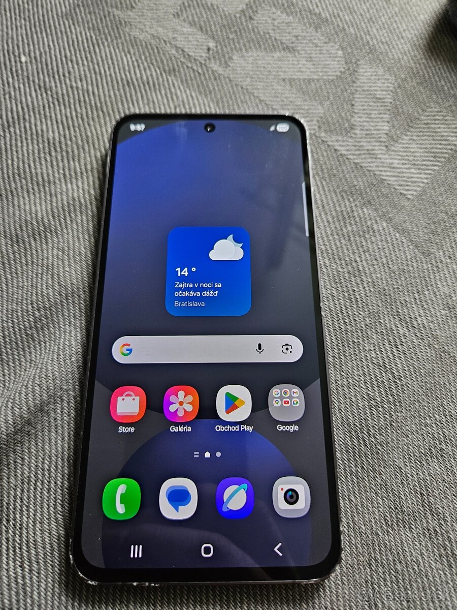 Samsung Galaxy S24 FE