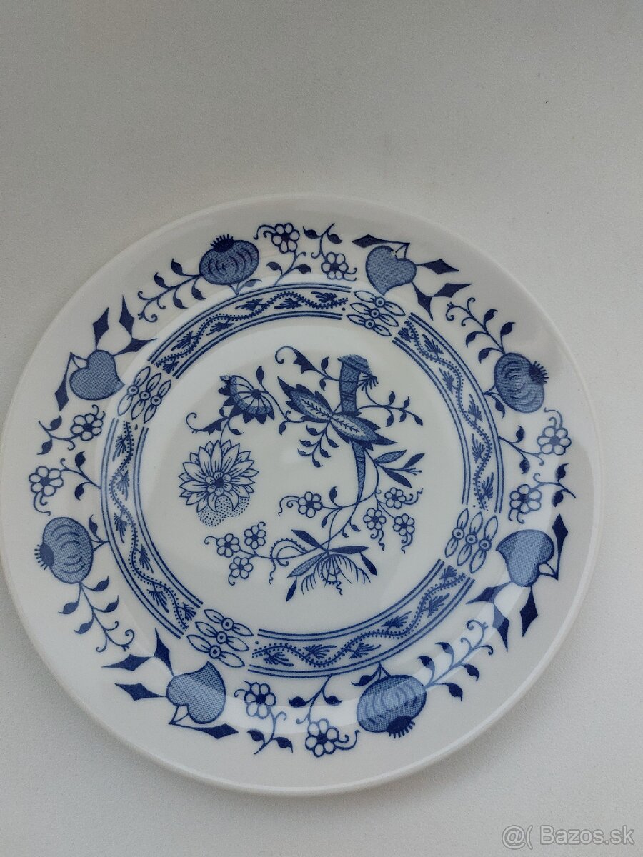 Malé tanieriky, Cibuliak