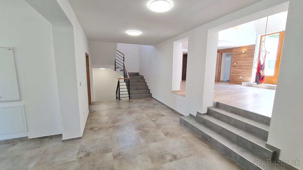 Moderné komerčné priestory, od 10m2 do 17m2 Rajecké Te