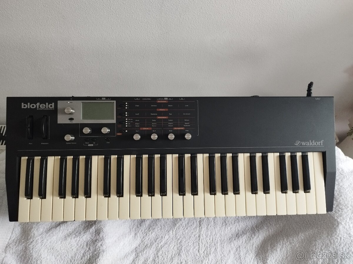 Waldorf analógový syntezátor Blofeld