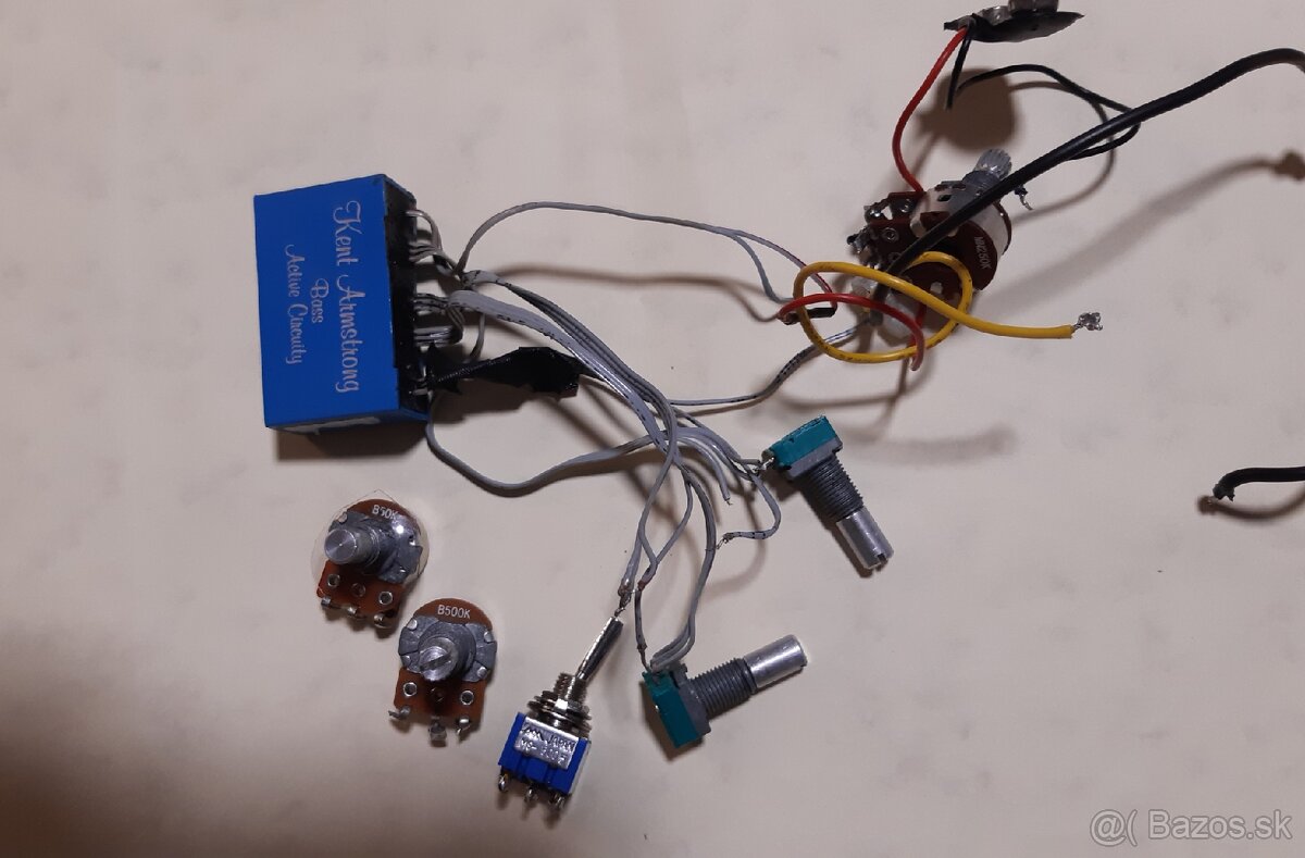 Kent Armstrong aktív do basgitary 9V