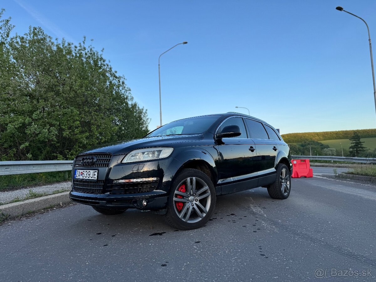 Audi Q7 3,0 TDi Quatro