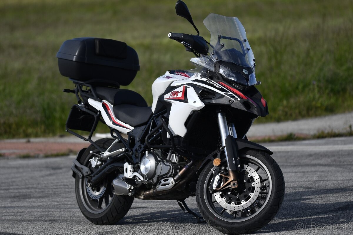 Benelli TRK 502