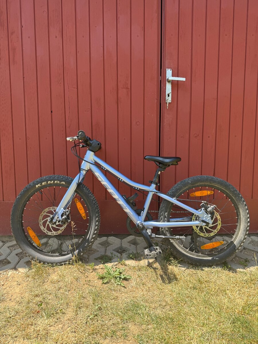 Bicykel SCOTT Scale 20 rigid