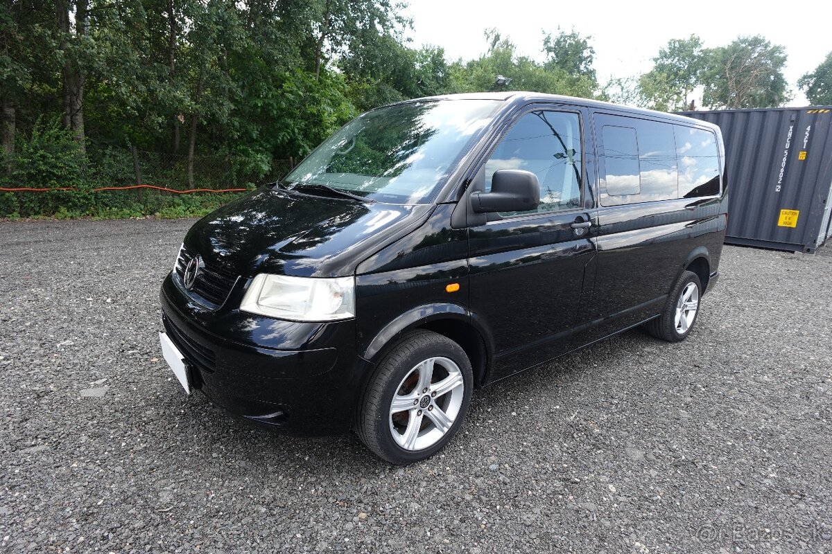 VW T5 MULTIVAN 6MÍST 2,5TDI KLIMA SERVISKA