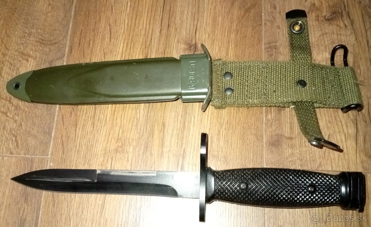 Bodák, bajonet na M16, kopia