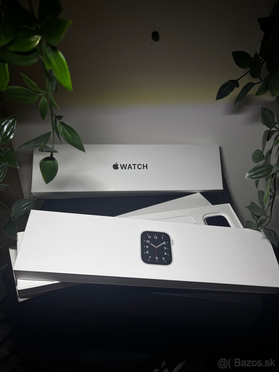 Apple Watch SE (2020) 40mm