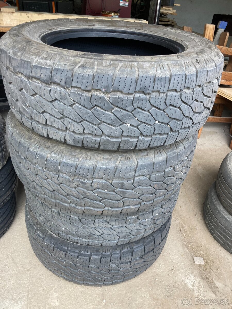 Bridgestone Dueler