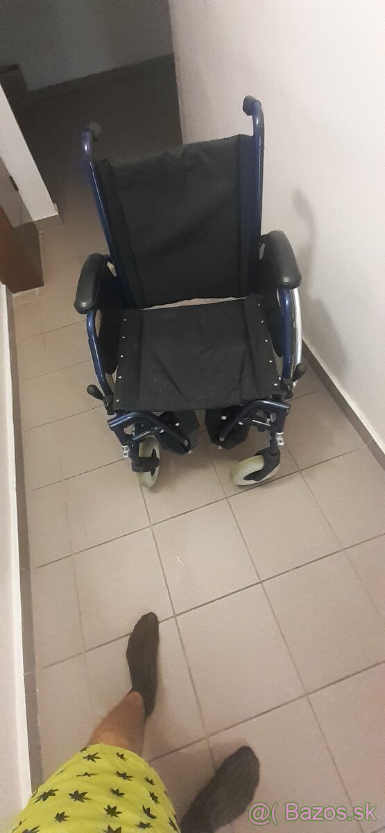 Invalidny vozik