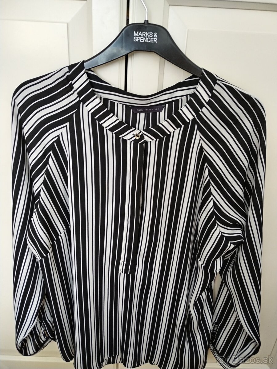 3 blúzky spolu za 12 Eur
