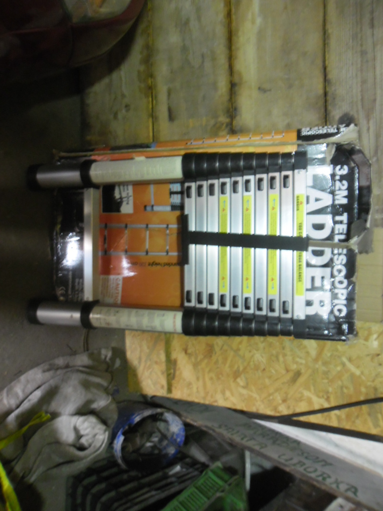 vísuvný teleskopický REBRíK  3.2 m.