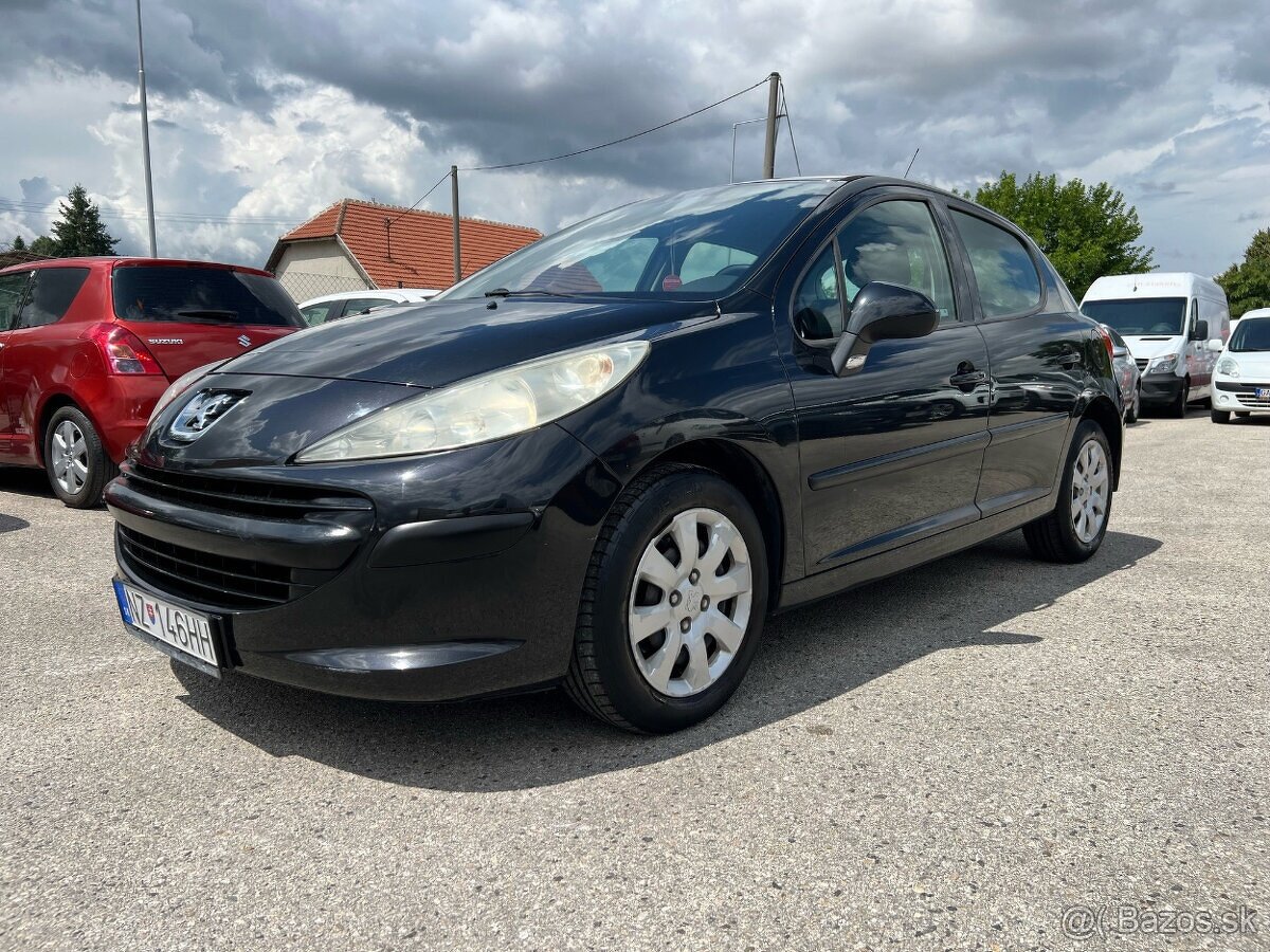 Peugeot 207 1.4 benzín, 70kW, MT/5, rok:08.2009.