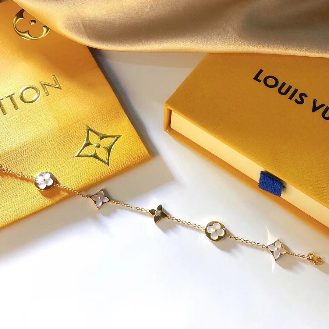 Dizajnérske náramky, prsteň, náhrdelník