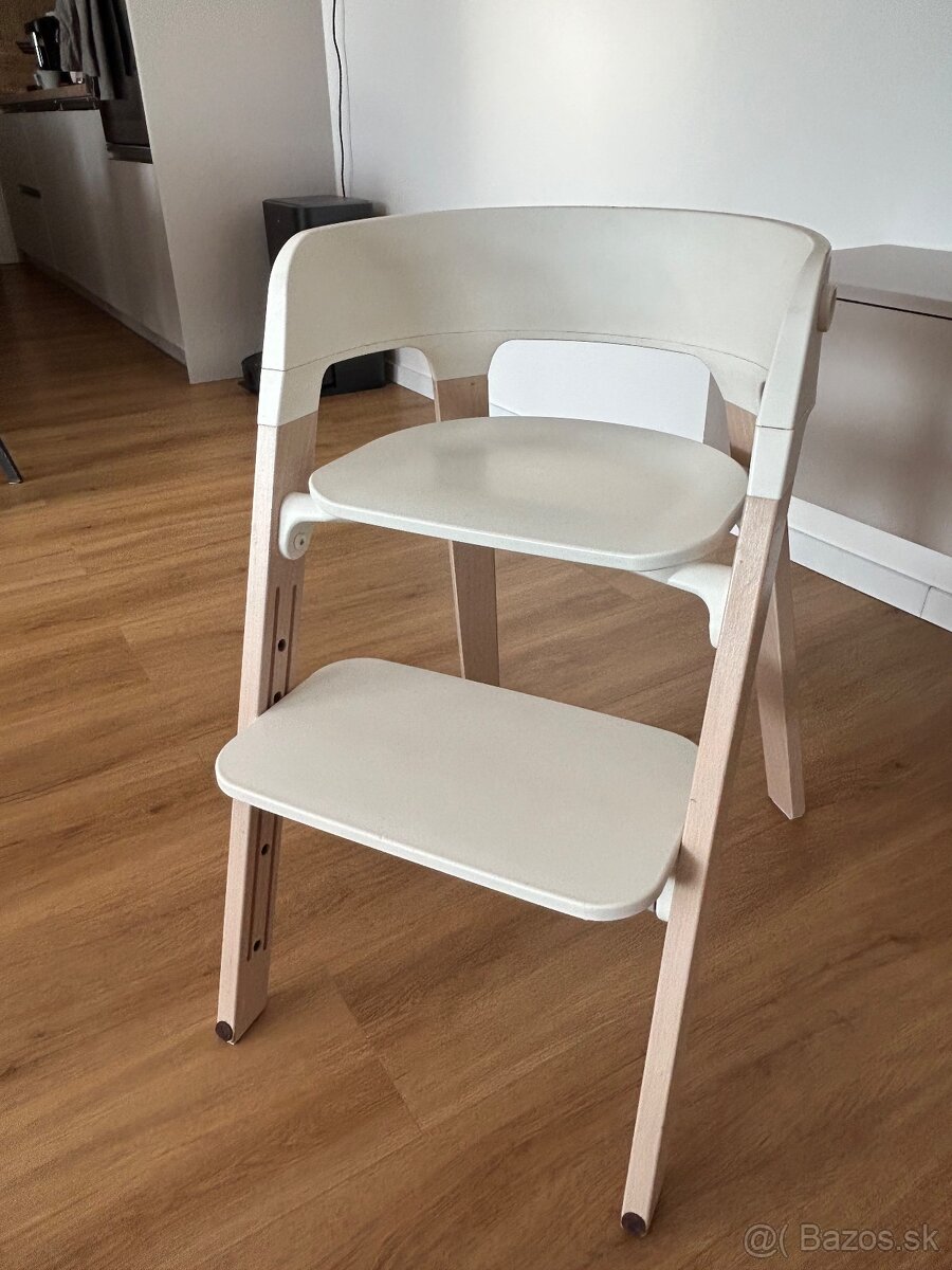 Stolička Stokke steps