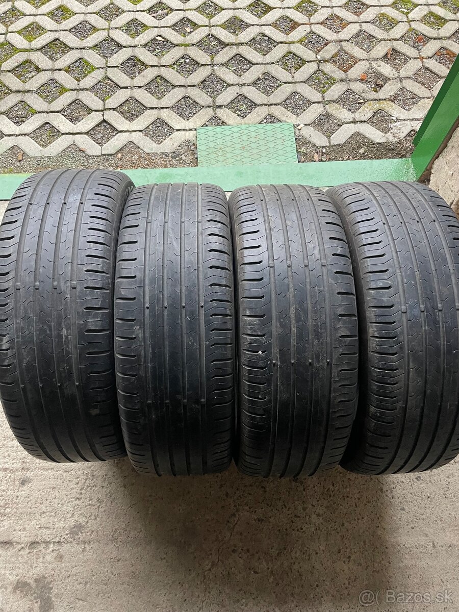 215/55 r17