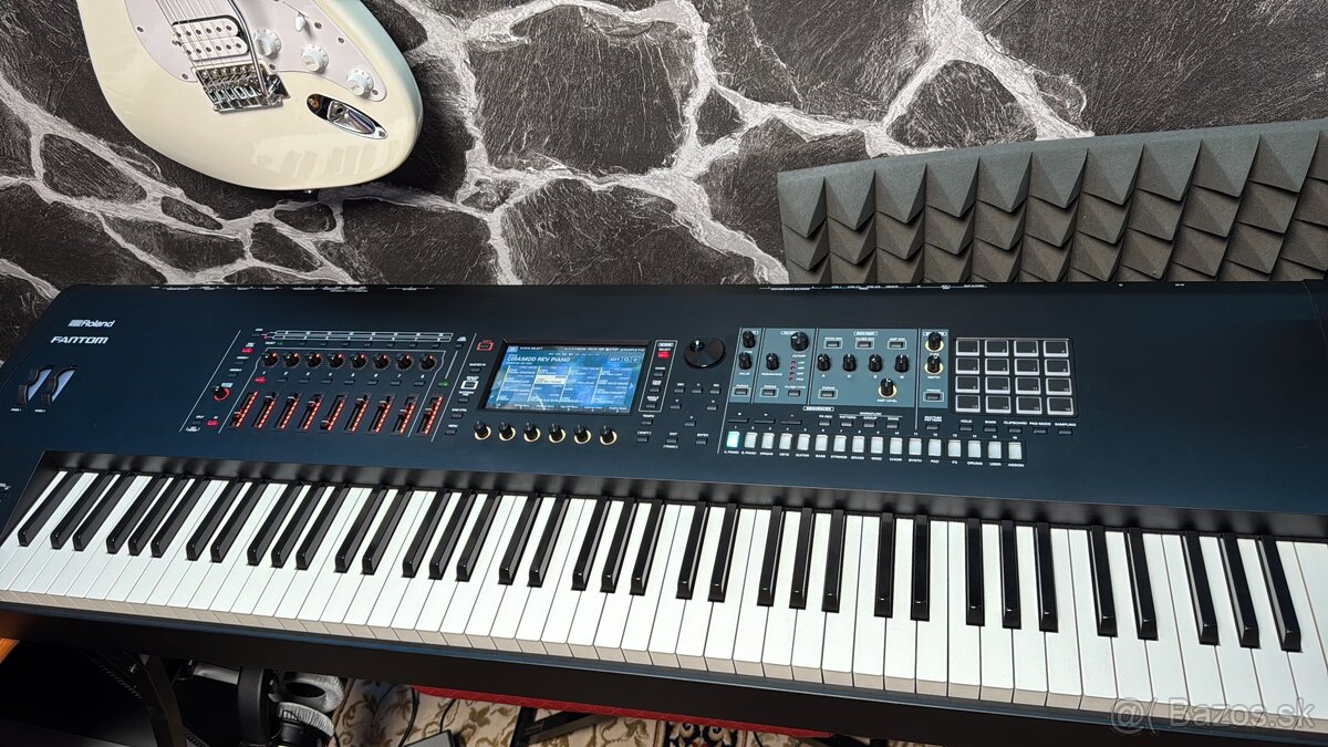 Roland Fantom 8 s upgradom EX