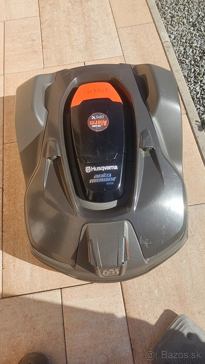Robotická kosačka