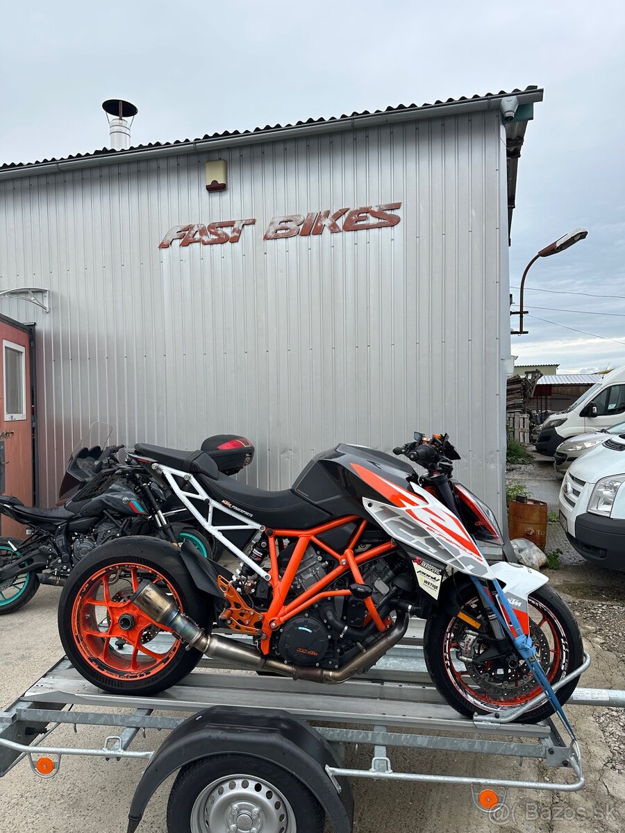 KTM SuperDuke 1290R 2017 - 198PS