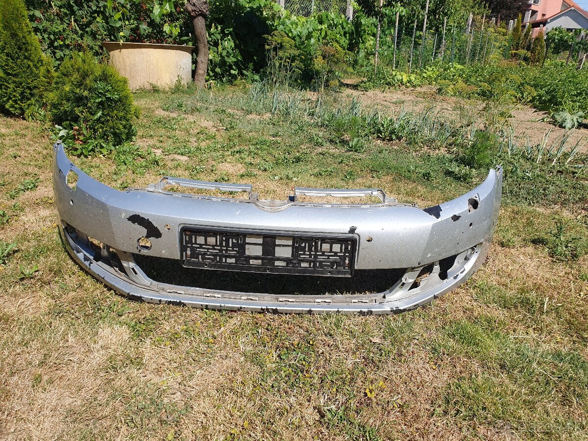Predny naraznik vw golf 6