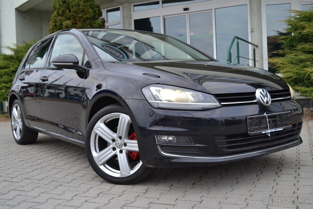 VW GOLF VII 2.0 TDI HIGHLINE, TEMPOMAT,NAVI, ALU R18,BIXENÓN