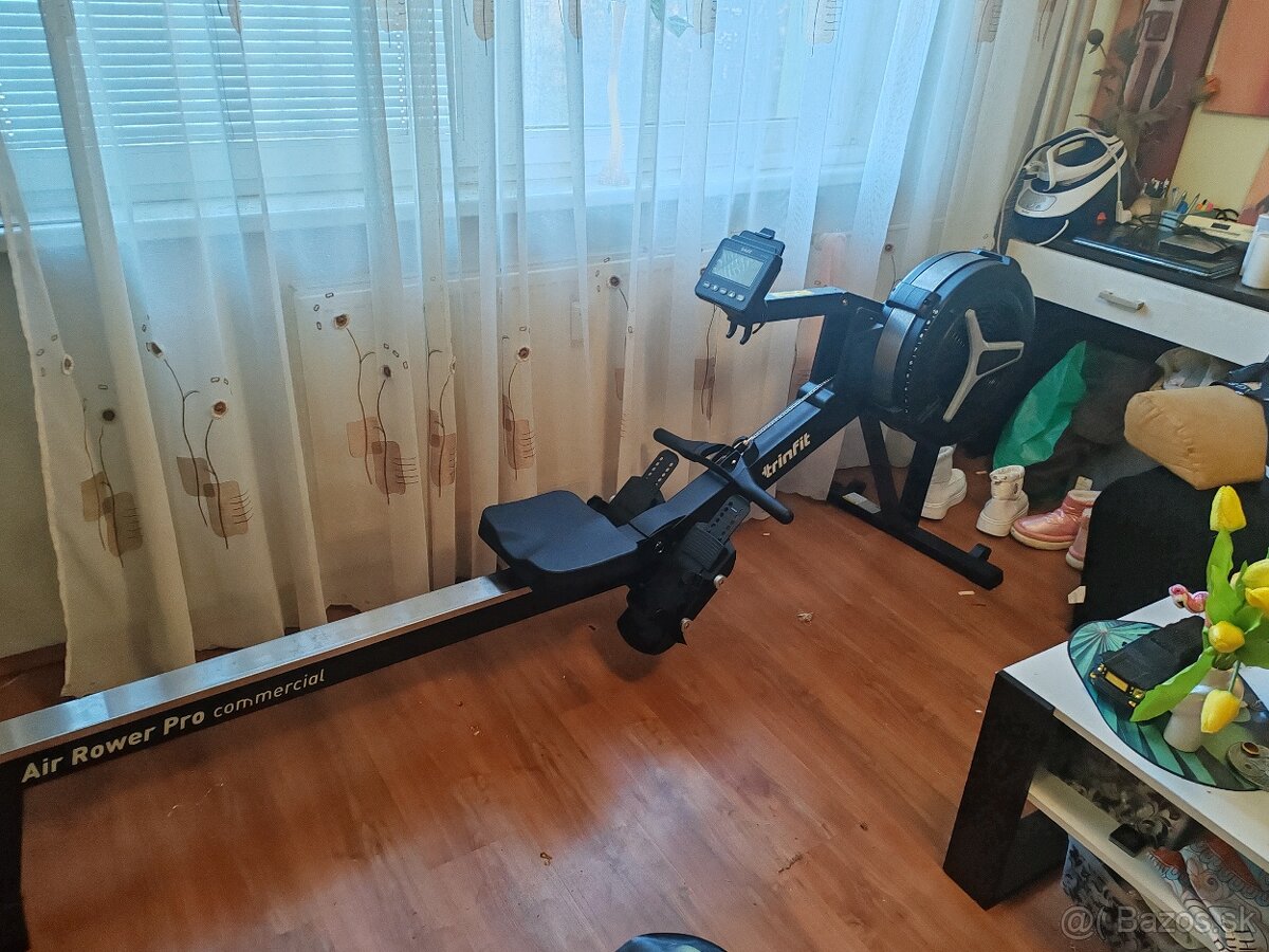 Predám veslovací trenažér Air Rower PRO Commercial