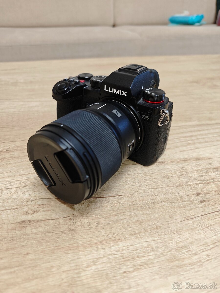Lumix S5 + 50mm f1.8