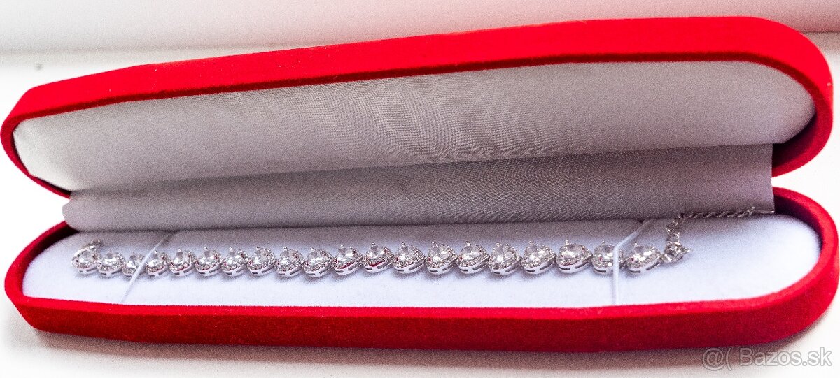 Strieborný náramok