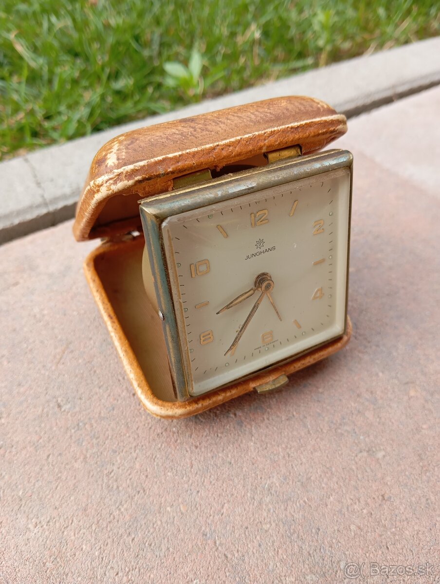 Starožitné cestovné budíky: Europa, Mauthe, Junghans.