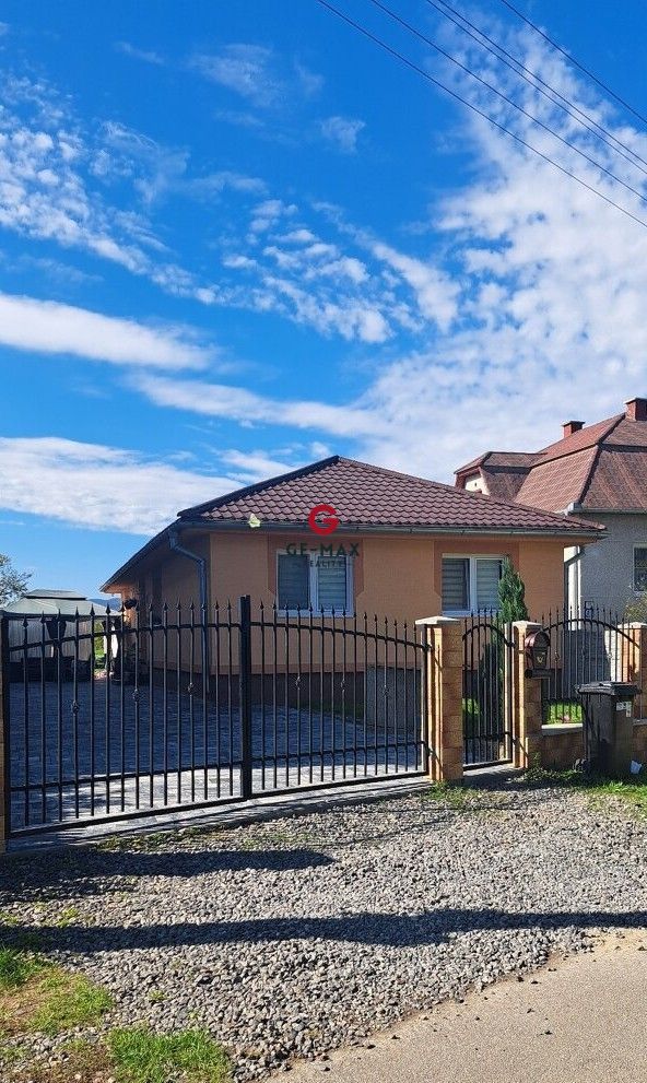 Na predaj rodinný dom – bungalov v obci Parchovany