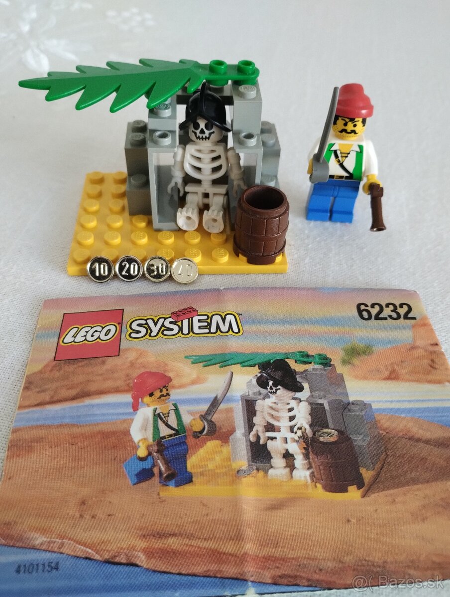 LEGO Pirates 6232 Skeleton Crew