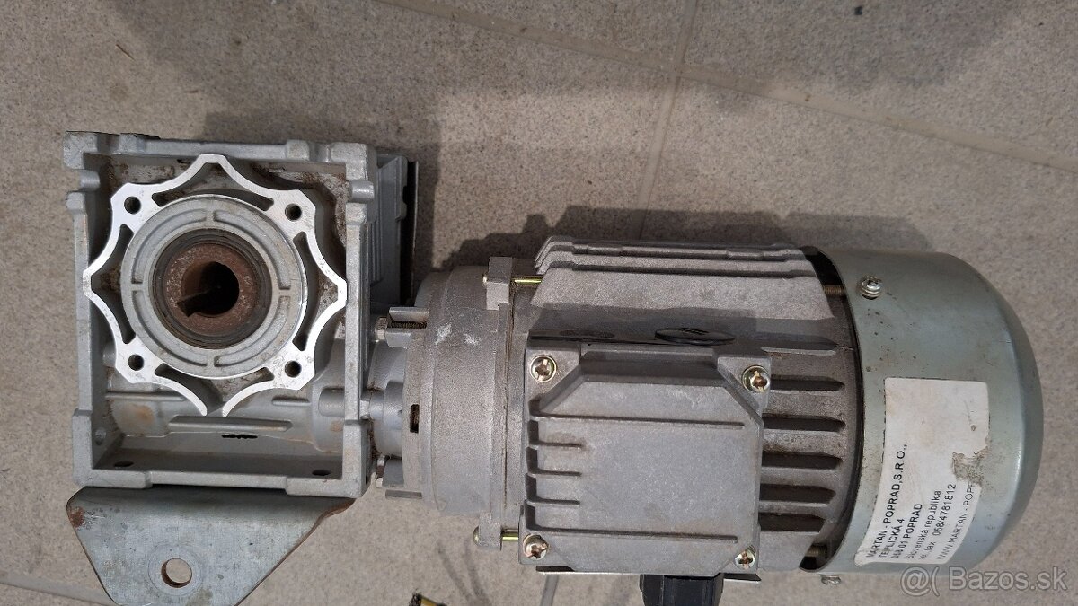 elekromotor s prevodovkou