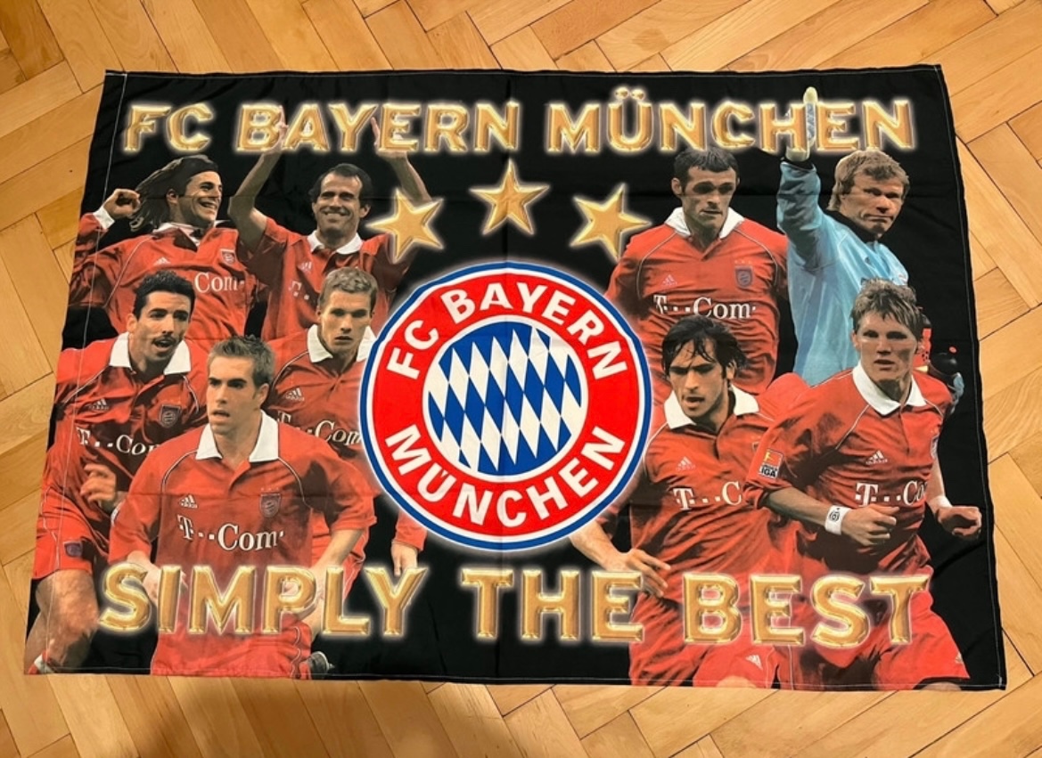 FC Bayern Mníchov vlajka a trička