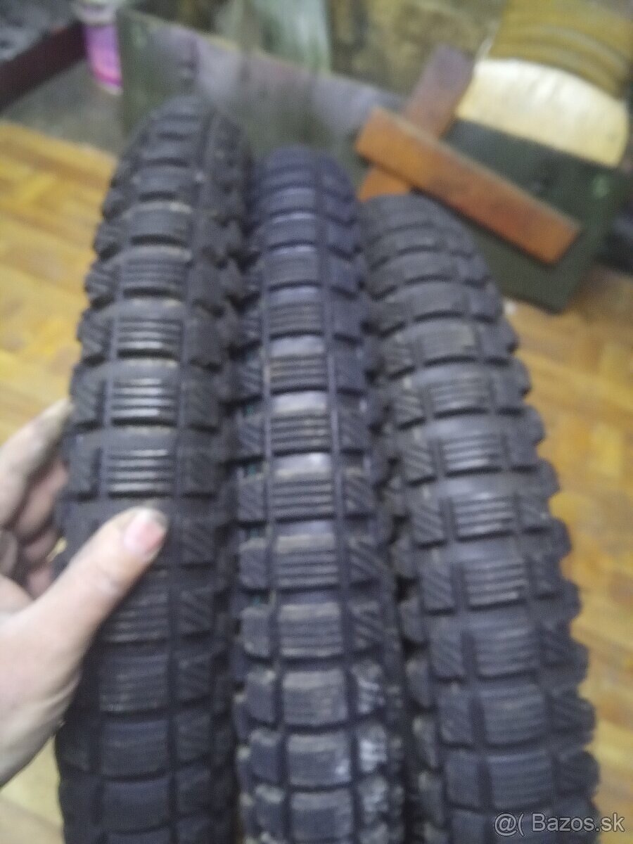 Pneumatiky 19X3.75
