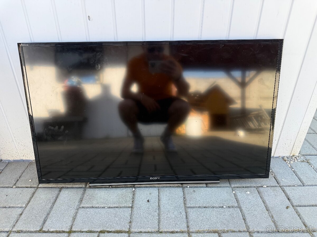 LCD televízor Sony Bravia 100”