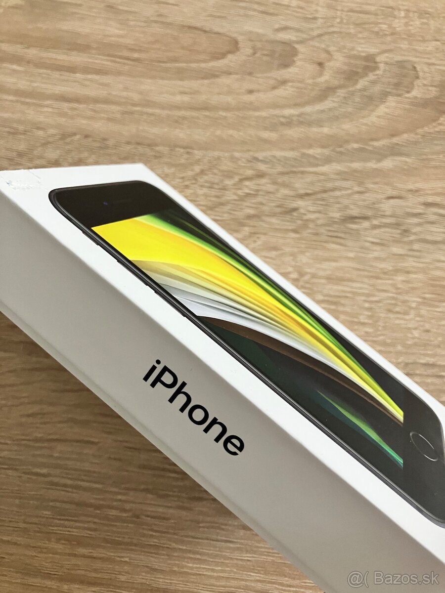 iPhone SE 2020, ako nový, nová batéria