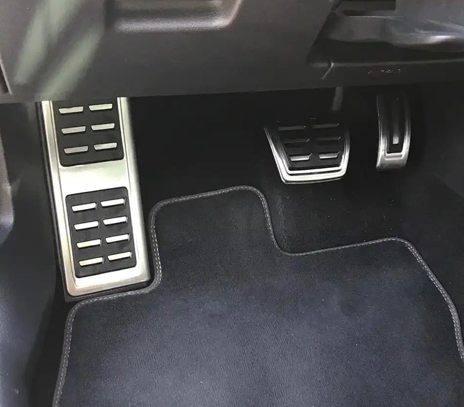 RS pedále VW, Škoda, Seat