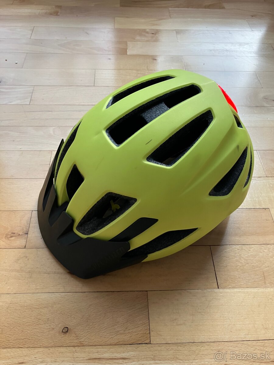 Cyklistická detská helma - Specialized