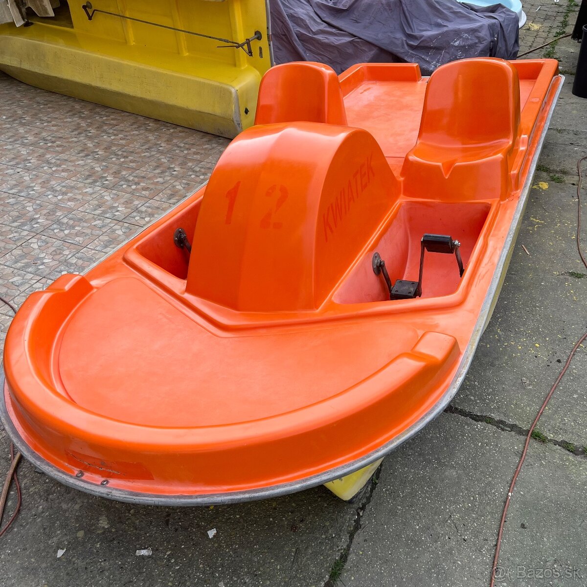Vodný bicykel