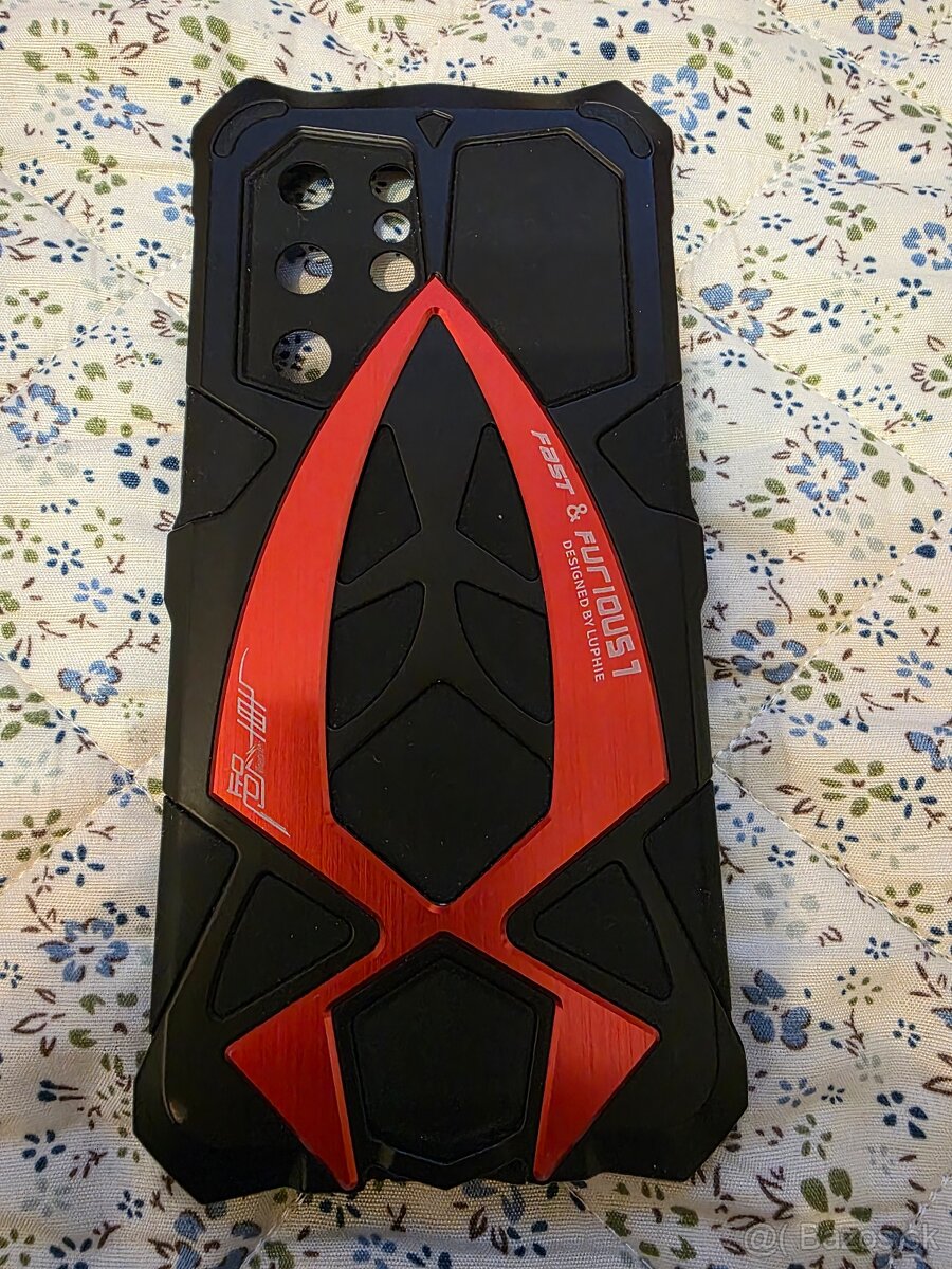 Predám 2x kryt na Samsung S21 Ultta.