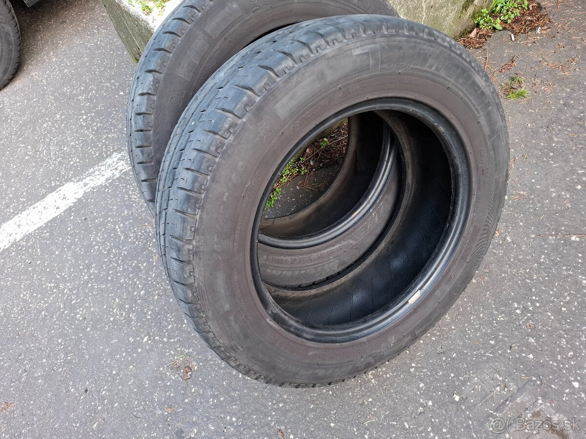 Michelin Agilis 205/65 R16C,