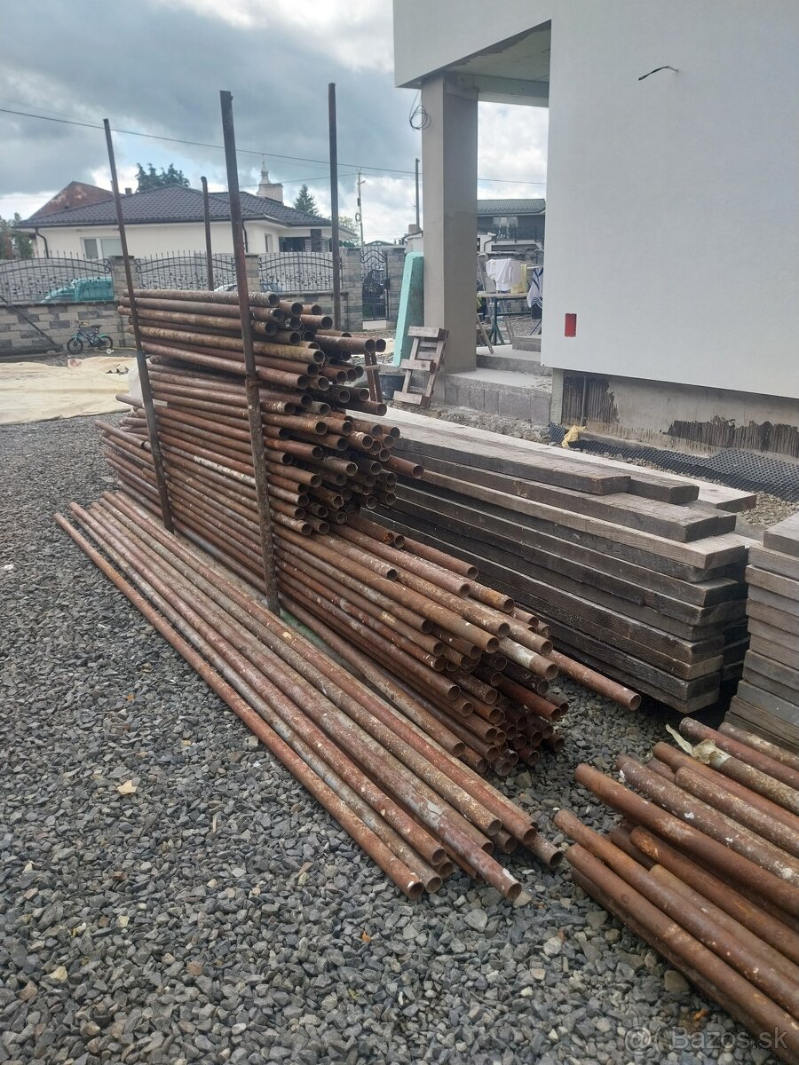 Lešenie
